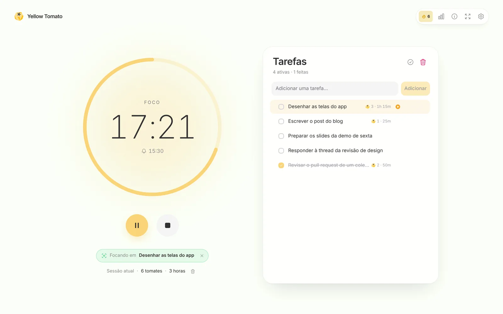 A tela cheia da extensão do Chrome: um timer grande em 17:21, um aviso “Focando em” com uma tarefa e uma lista de tarefas com os Pomodoros de cada uma.